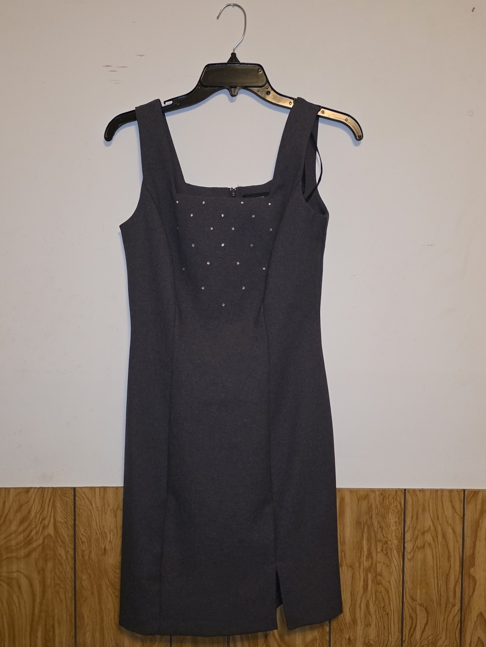 Vintage Sleeveless Midi Sheath Dress in Dark Gray with Embellished Front